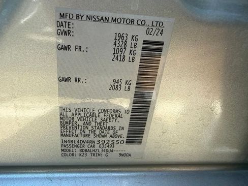 Used 2024 Nissan Altima 2.5 SV FWD image 42
