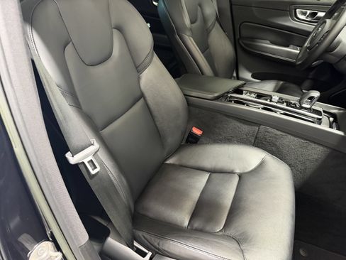 Used 2020 Volvo XC60 T5 Inscription AWD/4WD image 21