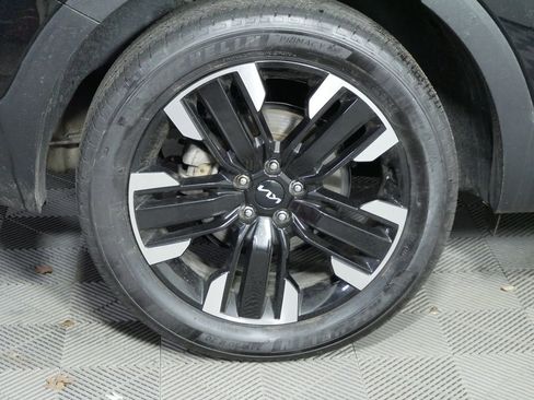 Used 2024 Kia Telluride SX Prestige image 10