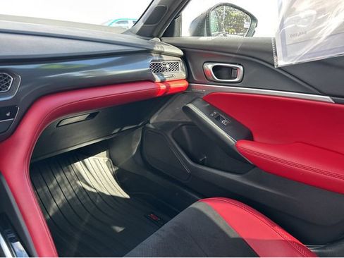 Used 2024 Acura Integra Type S image 16