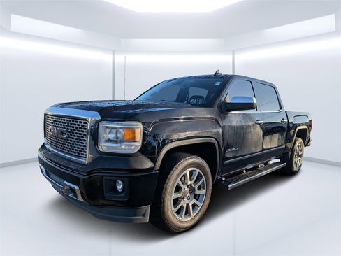 Used 2015 GMC Sierra 1500 Denali w/ Driver Alert Package image 7