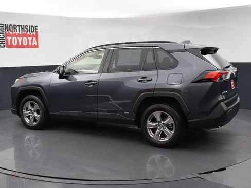 Used 2025 Toyota RAV4 LE AWD/4WD image 2