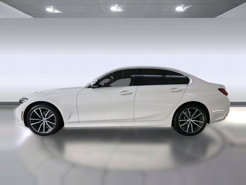 Used 2020 BMW 330i Sedan w/ Convenience Package RWD image 2