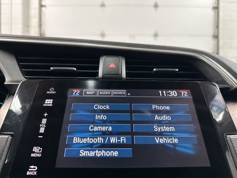 Used 2017 Honda Civic Touring image 34