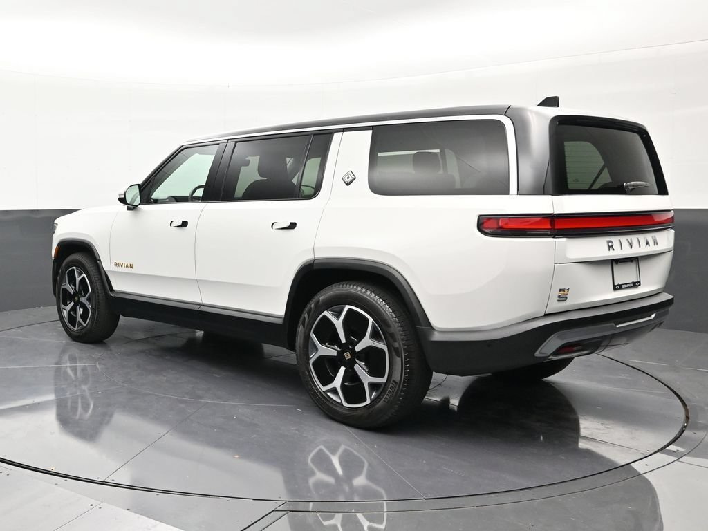 Used 2024 Rivian R1S Adventure Quad AWD/4WD image 3