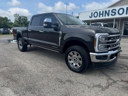 New 2025 Ford F350 Lariat w/ Lariat Ultimate Package image 2