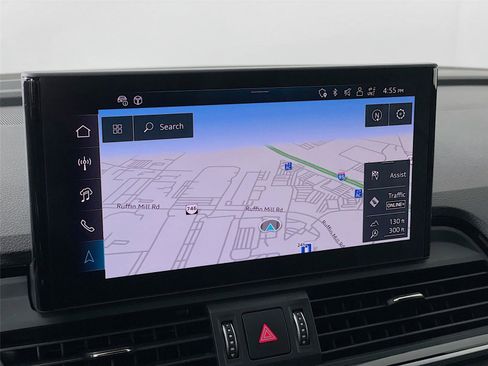 Used 2025 Audi Q5 e Premium Plus w/ Premium Plus Package image 18