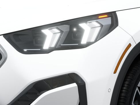 New 2026 BMW X2 xDrive28i image 6