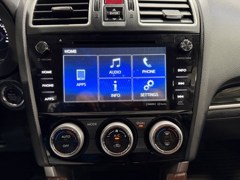 Used 2017 Subaru Forester 2.5i Touring w/ Popular Package #2 image 12