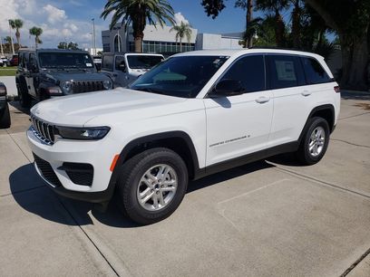 New 2025 Jeep Grand Cherokee Laredo w/ Trailer Tow Package