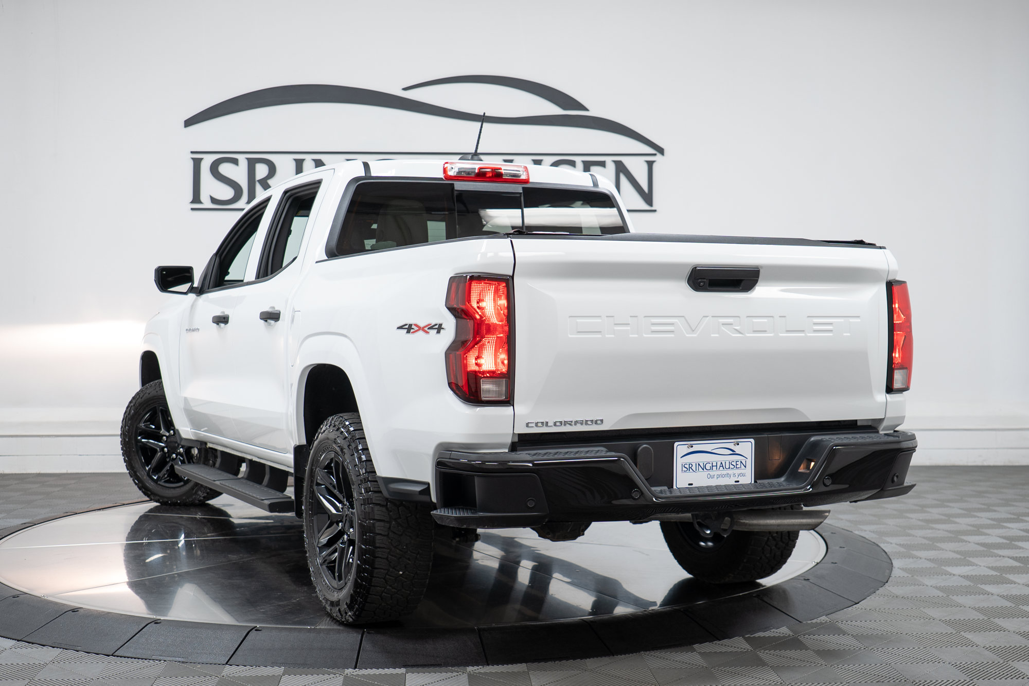 Used 2023 Chevrolet Colorado W/T w/ Safety Package AWD/4WD image 29