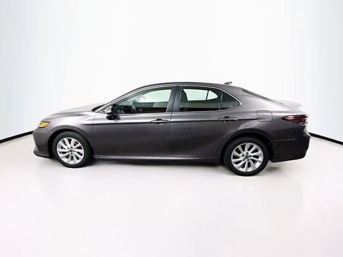 Used 2023 Toyota Camry LE image 4