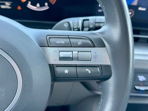 Used 2024 Hyundai Kona SEL FWD image 17