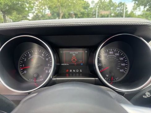 Used 2019 Ford Mustang GT Premium RWD image 25