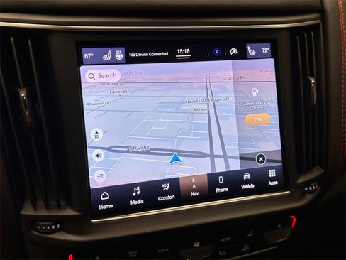 Used 2024 Maserati Levante GT Ultima image 39