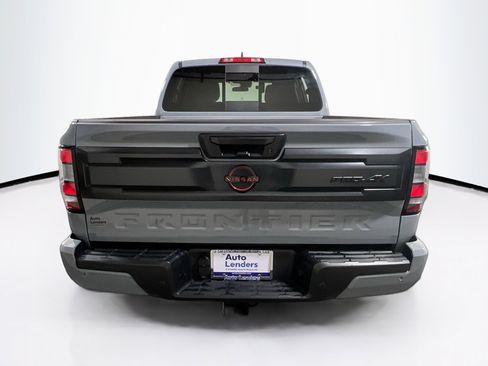 Used 2025 Nissan Frontier PRO-4X w/ Pro Convenience Package AWD/4WD image 6