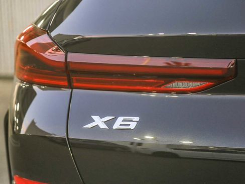 New 2026 BMW X6 xDrive40i image 7