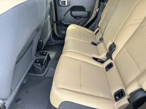 New 2026 Jeep Gladiator Willys AWD/4WD image 28