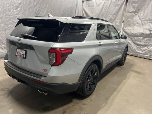 Used 2020 Ford Explorer ST w/ ST Street Pack AWD/4WD image 6
