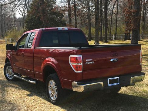 Used 2014 Ford F150 Lariat w/ Equipment Group 501A Mid image 4