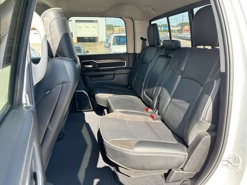 Used 2024 RAM 2500 Laramie w/ Safety Group AWD/4WD image 18