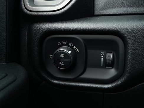 New 2026 RAM 3500 Tradesman AWD/4WD image 15