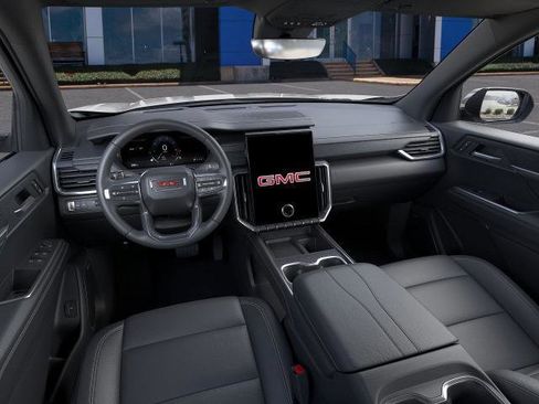 Used 2026 GMC Acadia Elevation w/ Elevation Premium Package FWD image 15