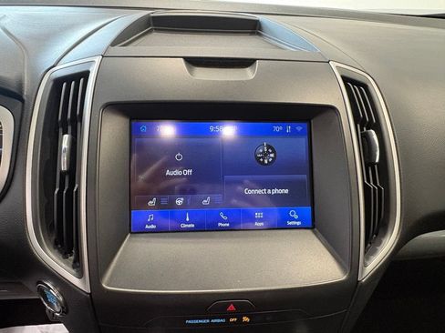 Used 2020 Ford Edge SEL w/ Cold Weather Package AWD/4WD image 21
