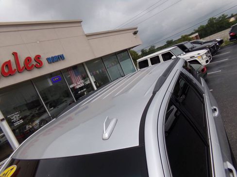 Used 2017 Chevrolet Tahoe LT AWD/4WD image 49