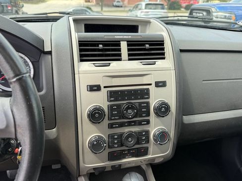 Used 2012 Ford Escape XLT AWD/4WD image 19
