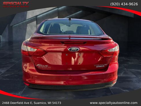 Used 2012 Ford Focus Titanium image 4