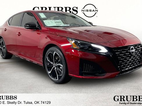 New 2026 Nissan Altima 2.5 SR w/ SR Premium Package FWD image 1