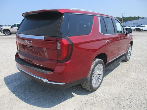 New 2026 GMC Yukon Elevation w/ Elevation Premium Package AWD/4WD image 4