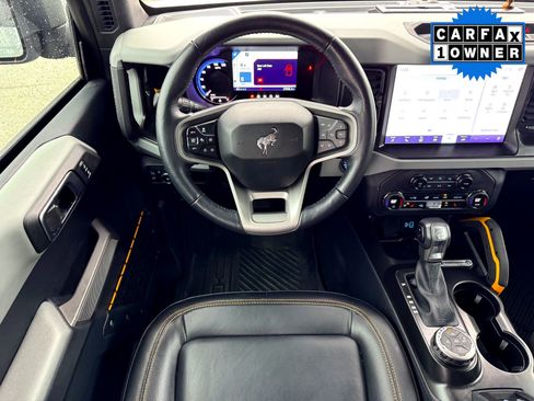 Used 2023 Ford Bronco Badlands image 21
