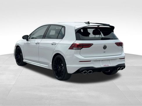 New 2026 Volkswagen Golf image 3