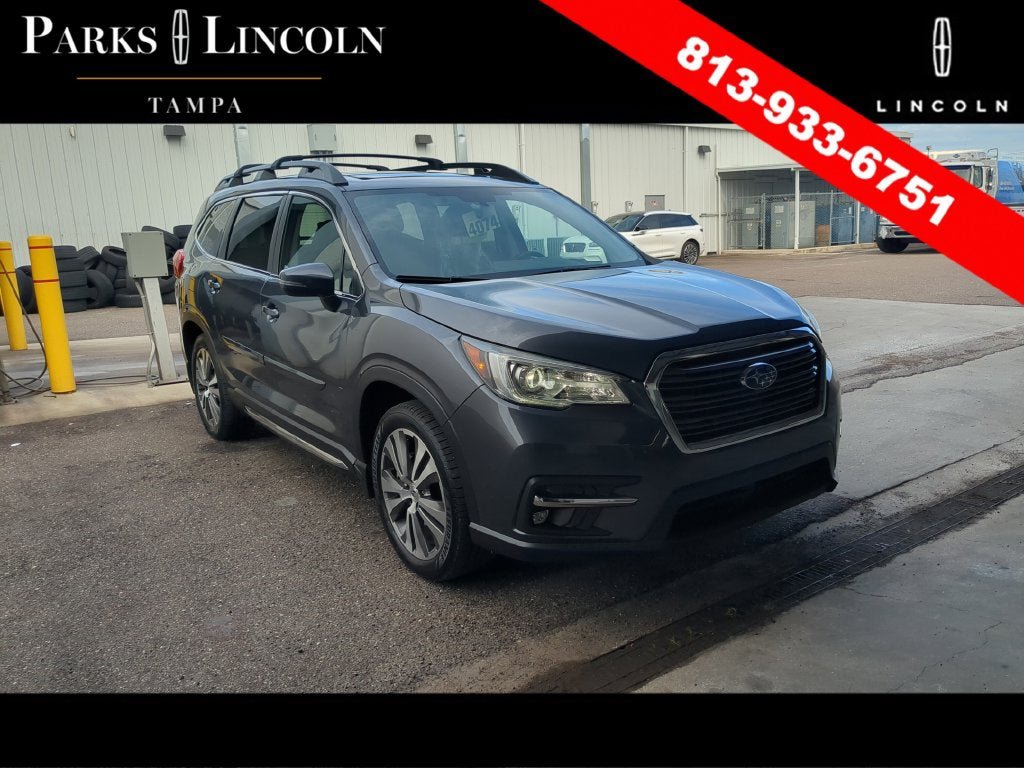 Used 2020 Subaru Ascent Limited w/ Technology Package AWD/4WD image 2