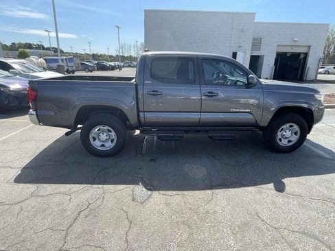 Used 2019 Toyota Tacoma SR5 image 11