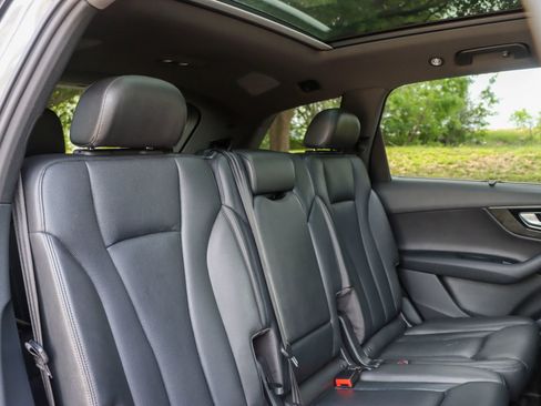 Used 2018 Audi Q7 3.0T Prestige AWD/4WD image 23