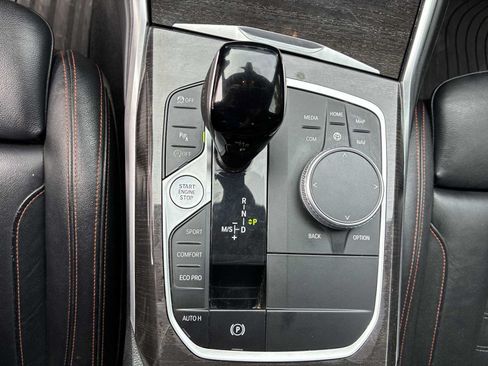 Used 2020 BMW 330i Sedan w/ Convenience Package RWD image 22