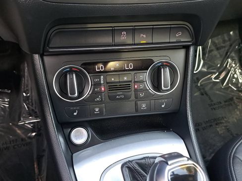 Used 2018 Audi Q3 2.0T Premium AWD/4WD image 26