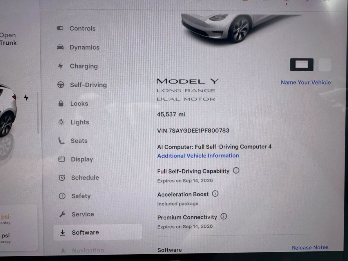 Used 2023 Tesla Model Y Long Range AWD/4WD image 4