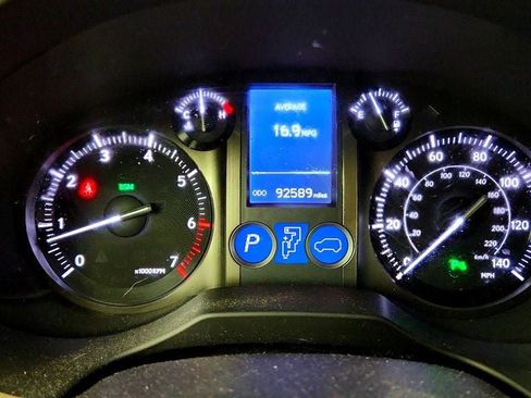 Used 2015 Lexus GX 460 w/ Premium Package AWD/4WD image 15