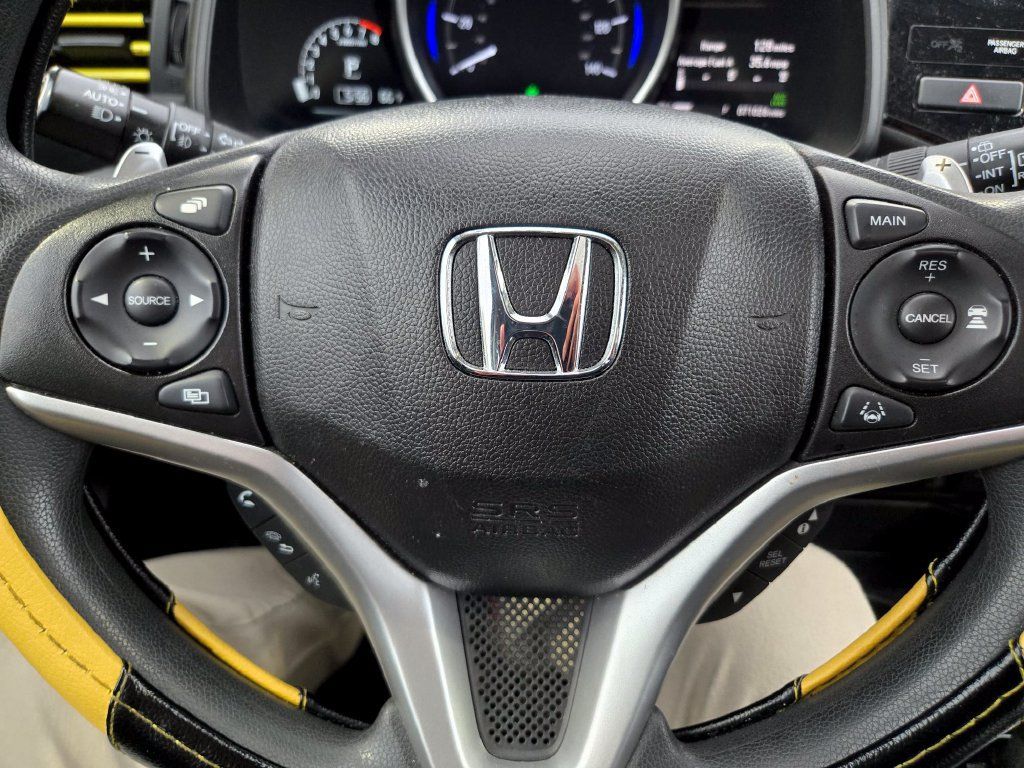 Used 2018 Honda Fit EX image 11