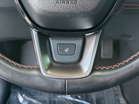 Used 2023 Honda Pilot TrailSport image 21
