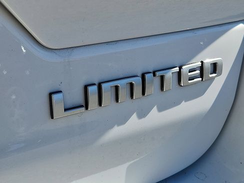 New 2025 Jeep Grand Cherokee Limited image 20