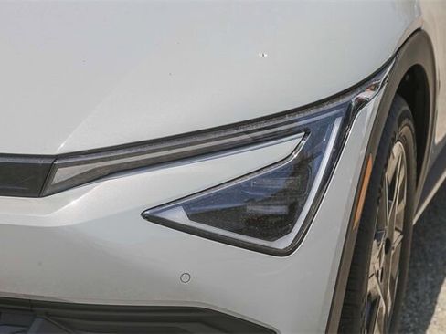 New 2025 Kia EV6 Light image 4