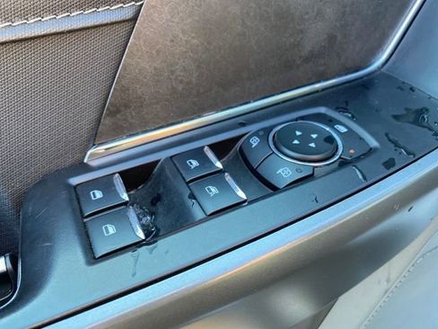 Used 2024 Ford F150 XLT image 12