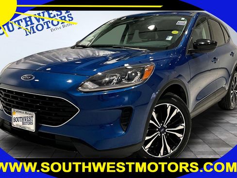 Used 2022 Ford Escape SE w/ SE Sport Appearance Package AWD/4WD image 1