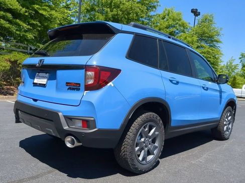Used 2024 Honda Passport TrailSport image 4