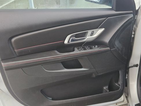 Used 2014 GMC Terrain SLE image 4